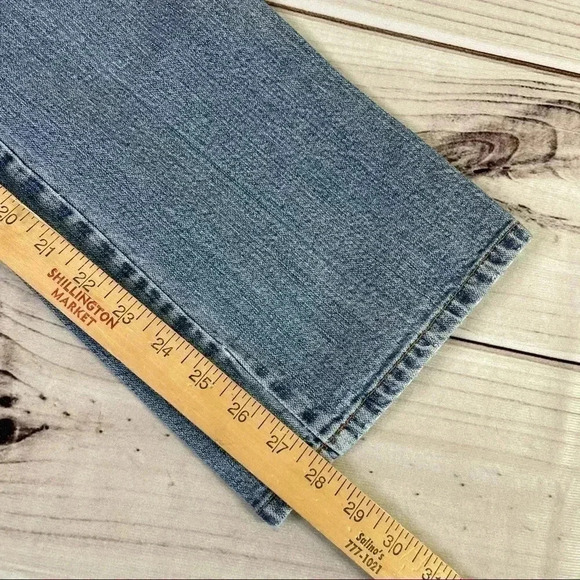 New York & Company Blue Jeans 6P - Picture 14 of 15